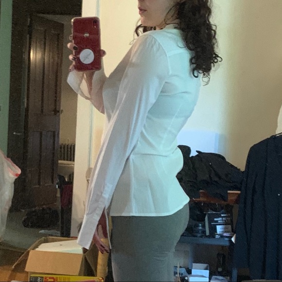 White fitter button down shirt - Picture 3 of 6